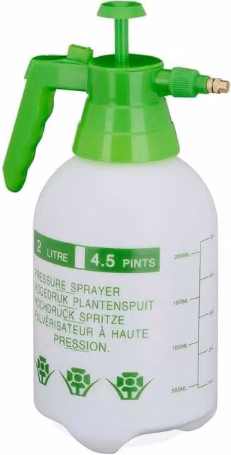 Nordara 2L Manual Pressure Sprayer Garden Water Spray Bottle in Green – 1