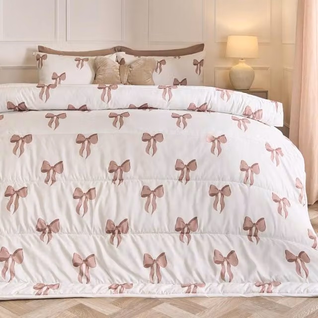 OHS Bows 10.5 Tog Coverless Microfibre Duvet and Pillowcase Bedding Set in Ivory, Double Size