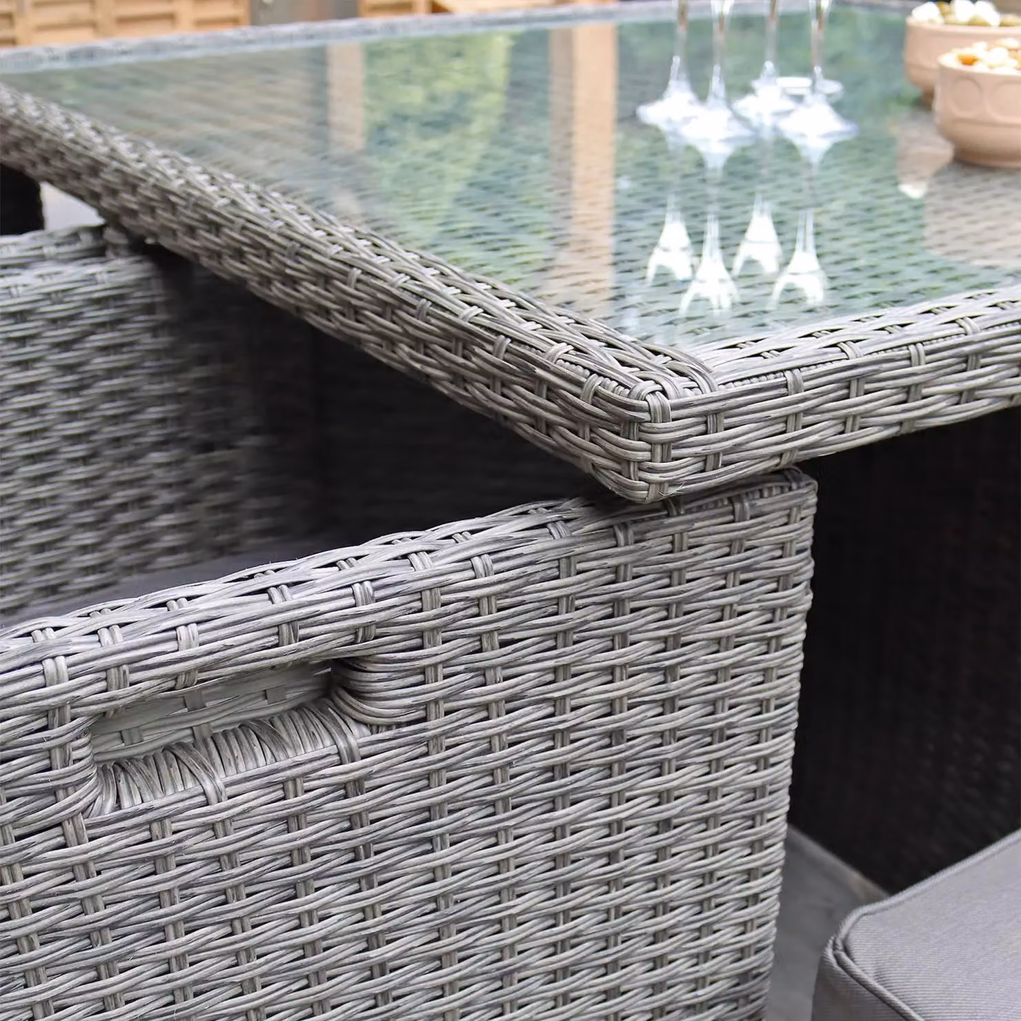 Royalcraft Paris 8 Seater Grey Rattan and Aluminium Cube Set – 4