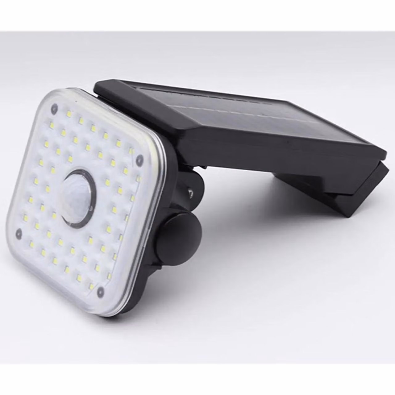 mysmartbuy Solar Powered Outdoor Motion Sensor Floodlight in Black with Adjustable Bracket and 120 Lumen Output – 3