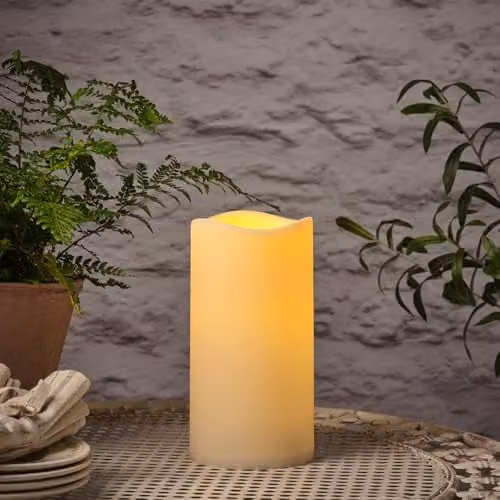 Lights4fun Large White Waterproof Flameless LED Pillar Candle with Timer and Flicker Effect, Height: 22.5 cm, Diameter: 11.5 cm – 2