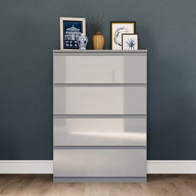 Vida Designs Glinton 4 Drawer Chest in Grey