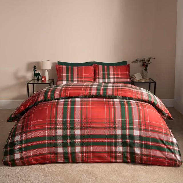 OHS Christmas Check Reversible Duvet Cover and Pillowcase Set in Red and Green, Double, W: 200 cm, L: 220 cm – 1