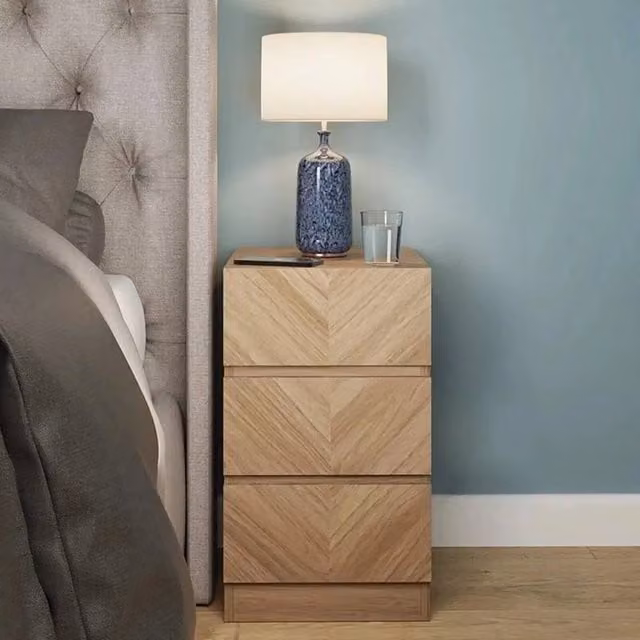 FORGEVIO Pair of Modern 3 Drawer Bedside Tables in Brown Oak Wood and MDF – 1