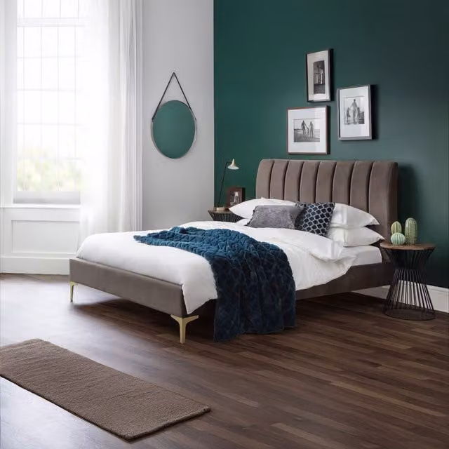 Julian Bowen Deco Art Deco Upholstered Velvet Bed Frame in Brown, Grey or Gold, W/D/H: 180 x 200 cm – 1