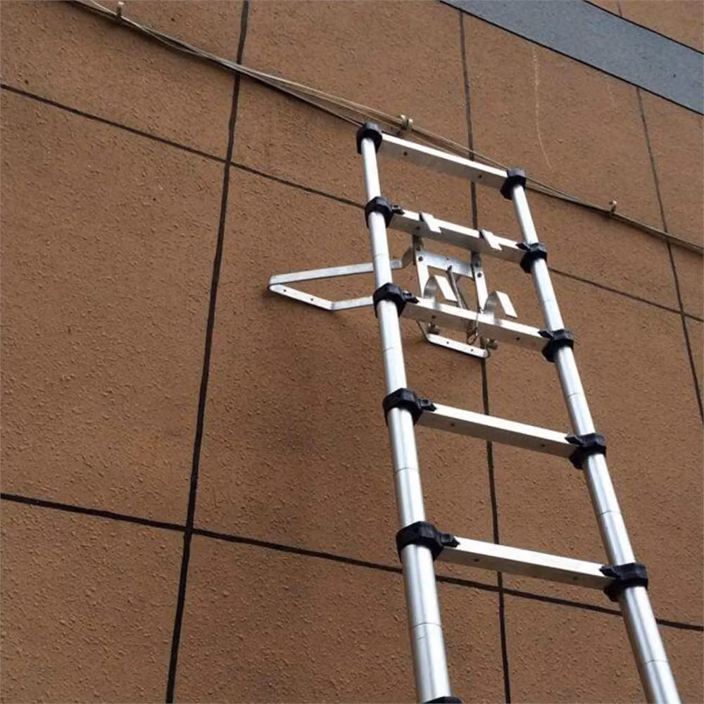 Nordara Universal V-Shaped Ladder Stand-Off Downpipe Accessory in Silver Aluminum – 2