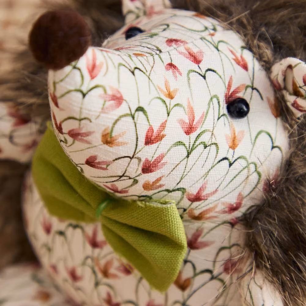 Voyage Maison Henrietta Hedgehog Door Stop in Green and Multicolour Floral Design – 3