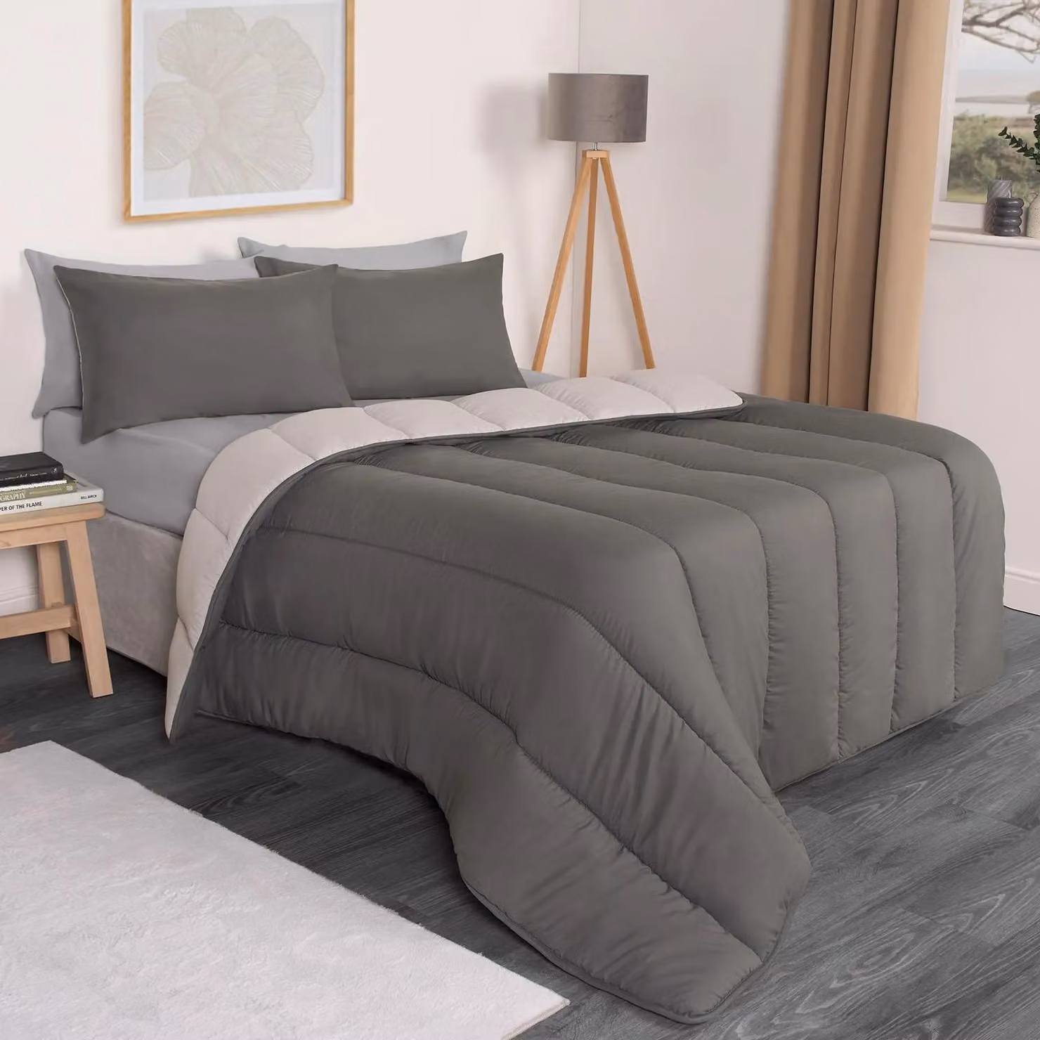 OHS Double Coverless Duvet Set with Pillowcases, 10.5 Tog Reversible Microfibre Quilt in Grey/Silver, W/D/H: 200 x 200 cm – 3