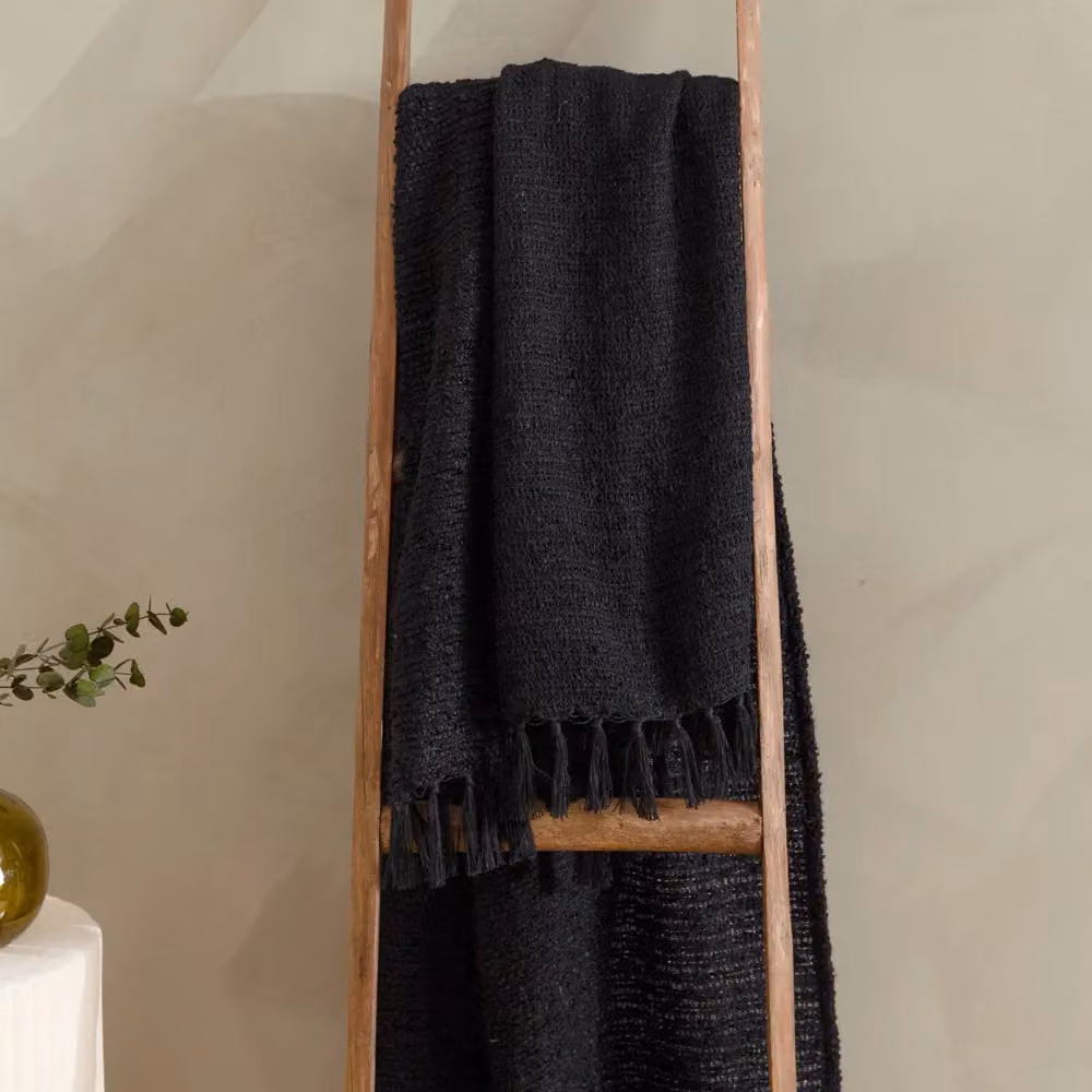 Riva Home Black Cotton Throw with Fringes W/D/H: 130 x 170 cm – 4