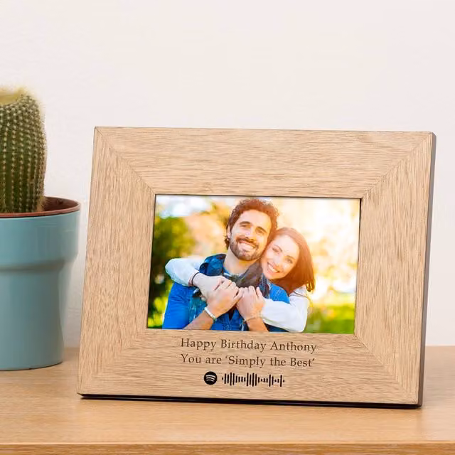 Uniqueful Personalised Favourite Song Wood Picture Frame, Brown, W/H: 10 x 15 cm