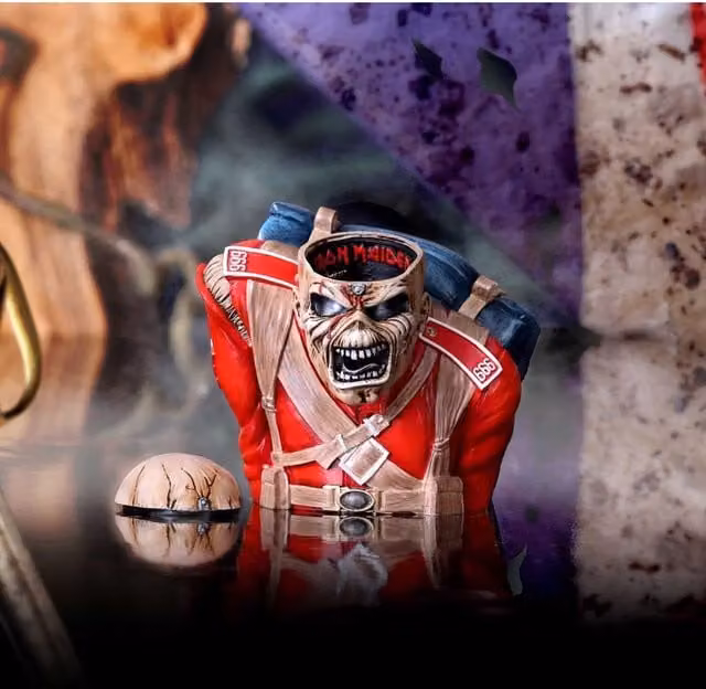 Nemesis Now Iron Maiden The Trooper Bust Box Red, Height: 12 cm