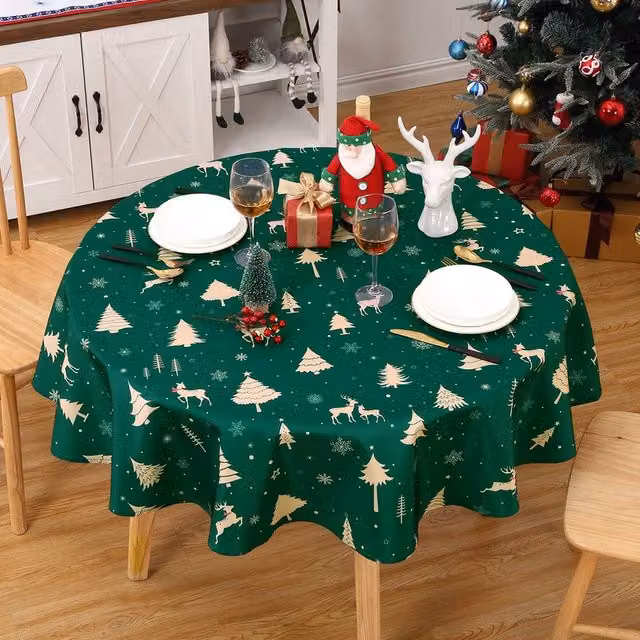 London Boutique Round Christmas Tablecloth in Green and Gold, Waterproof and Washable, Diameter: 152.4 cm