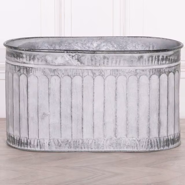 Glasstone Large Arched Pattern Metal Planter Tub in White W/D/H: 32.0 x 33.5 x 60.0 cm