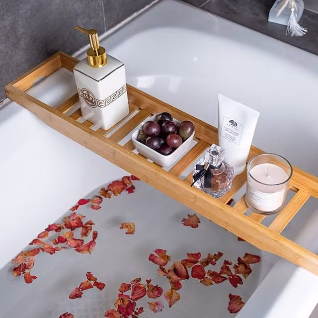 Livingandhome Hanging Bamboo Bath Tray in Brown