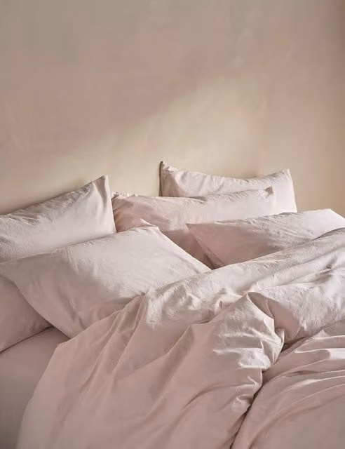 Bedfolk Pure Cotton Relaxed Duvet Cover in Pink