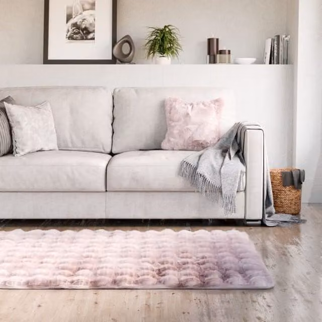 NewEdgeBlinds Deluxe Faux Fur Rug in Pink, 230 cm