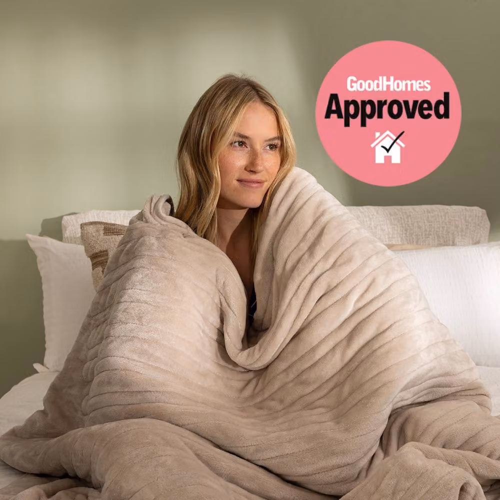 LIVIVO Heated Electric Over Blanket in Cool Sand Beige with Flannel Fabric – 2