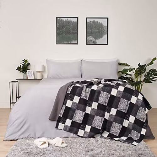 Dreamscene Black and Grey Checked Fleece Throw Blanket, W/D/H: 120 x 150 cm – 6