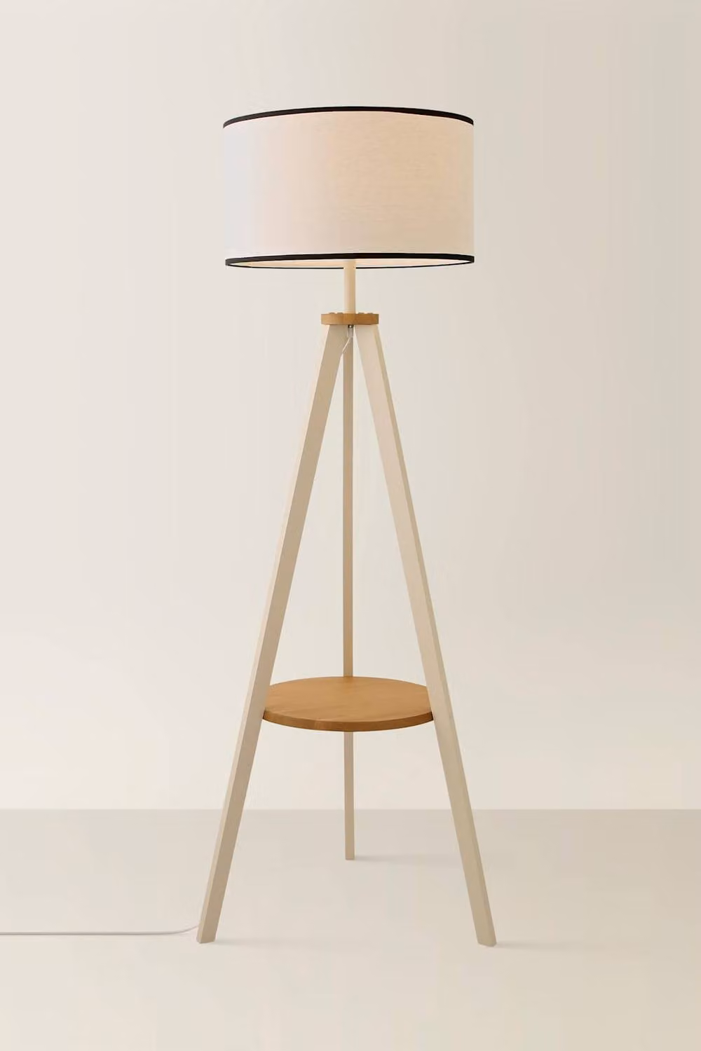 ValueLights Morrigan Tripod Floor Lamp in Natural Wood with Beige Fabric Cylinder Shade and Bulb – 2