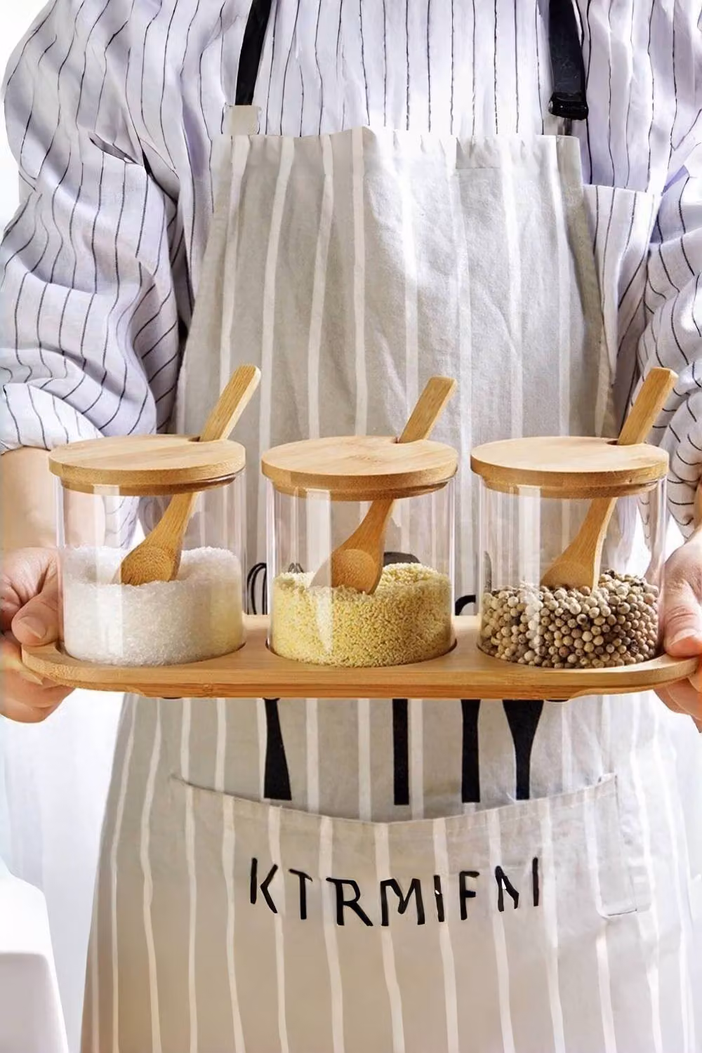 Living and Home 3-Piece Glass Spice Jar and Seasoning Box Set with Bamboo Spoons and Base in Clear – 3