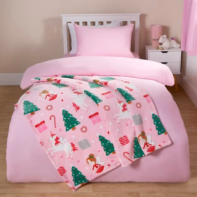 OHS Christmas Tree Unicorn Sherpa Fleece Throw for Children, Pink