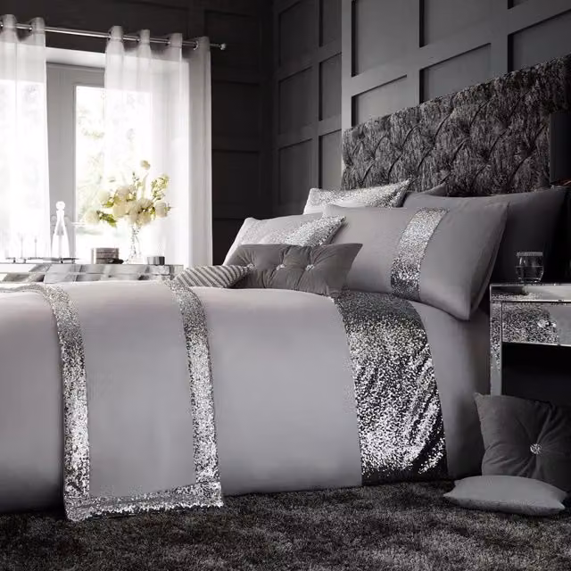 Smart Living Glamour Duvet Cover and Pillowcase Set, Silver, 140 x 200 cm
