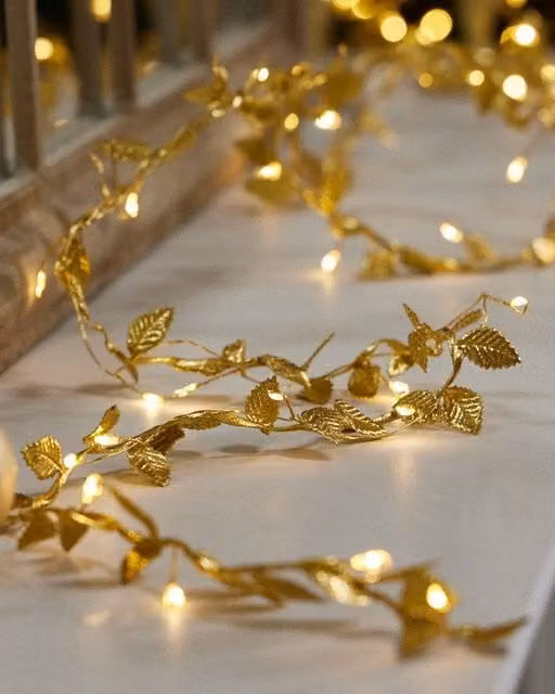 Dibor Golden Leaves Pre-Lit Christmas Table Decor Garland, Gold, 2m