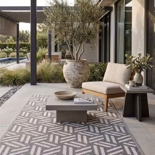 Homescapes Luna Luxury Outdoor Rug, White and Grey Geometric Reversible Woven Polypropylene Mat, W/D/H: 120 x 180 x 1 cm – 2