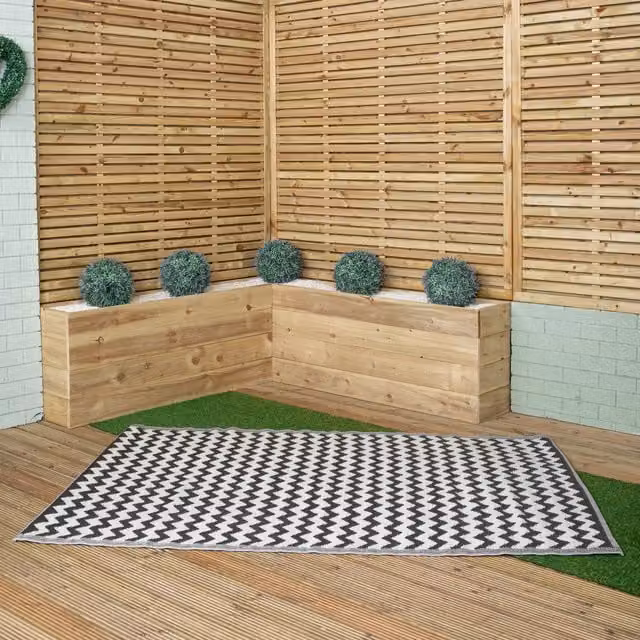 Samuel Alexander Atlantis Large Outdoor Alfresco Patio Rug Mat in Black and White, W: 150 cm, D: 150 cm