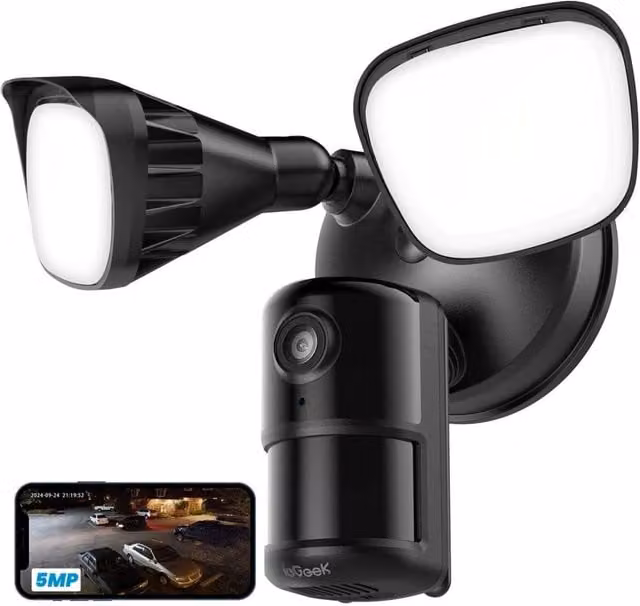 iegeek Smart Floodlight Camera 5MP with 2600 Lumens and Colour Night Vision in Black