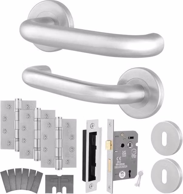 AFIT Satin Stainless Steel Fire Rated Return to Door Handles with Sash Lock and Hinges in Silver, 150 x 150 mm – 1