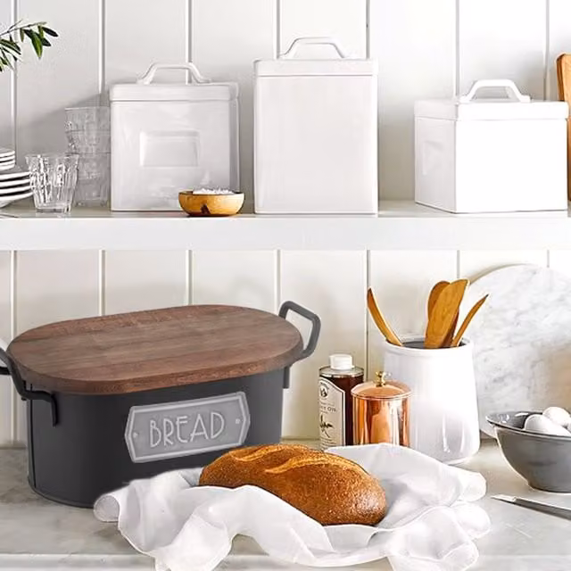 The Mia UK Black Metal Bread Bin