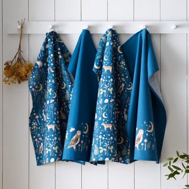 Catherine Lansfield Enchanted Twilight Cotton Tea Towel in Blue