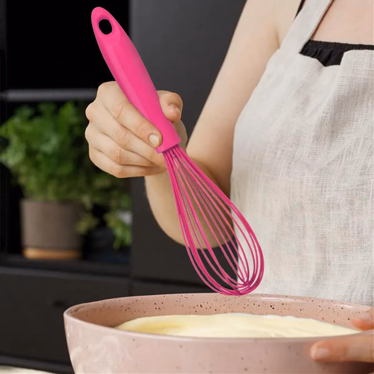 Orsina Heat Resistant Silicone Whisk in Pink – 3