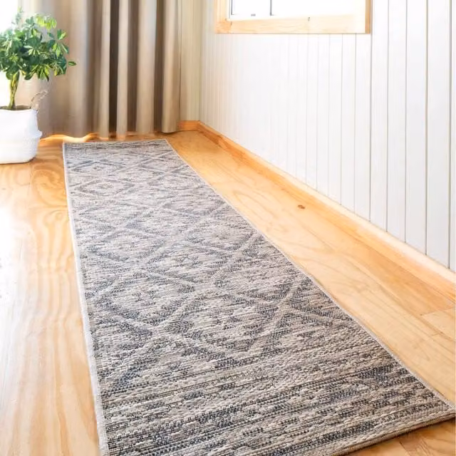 The Rug House Moroccan Aztec Pattern Outdoor Rug in Grey, W: 240 cm, D: 60 cm