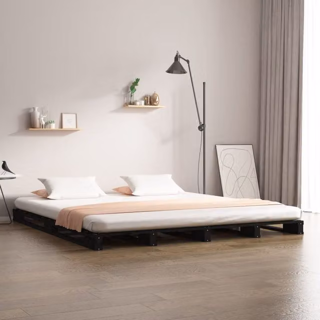 Berkfield Home Black Pine Wood Pallet Bed, Small Double, W: 120 cm, D: 190 cm – 1