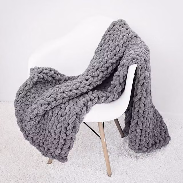Livingandhome Grey Chenille Knitted Throw Blanket, W/D/H: 120 x 180 cm