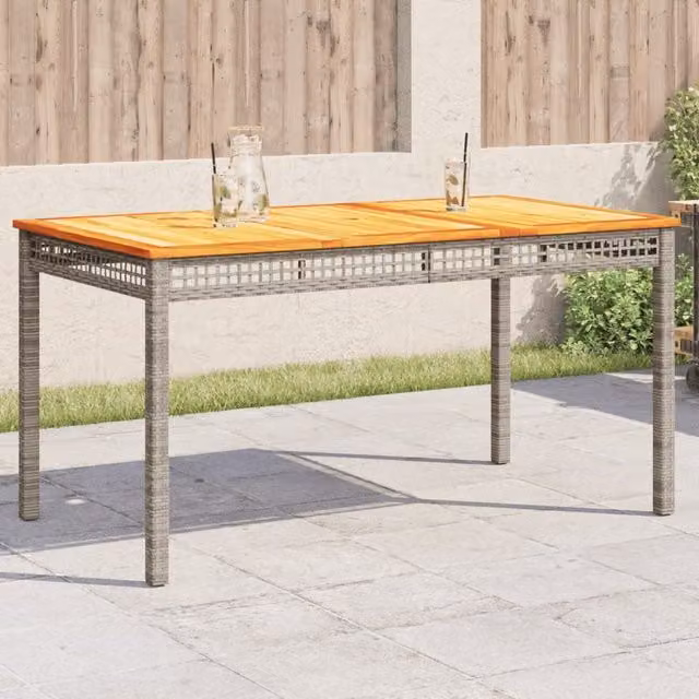 Berkfield Home Grey Poly Rattan Garden Table with Acacia Wood, W/D/H: 140 x 80 x 75 cm – 1