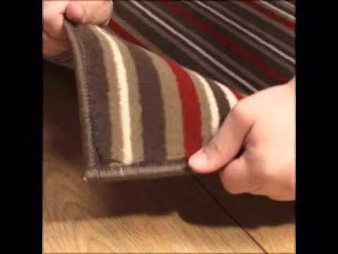 runrug Soft and Comfortable Stair Runner in Red Strike, W: 70 cm, L: 660 cm – 4