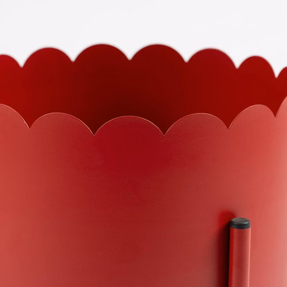 Scottish Everlastings Ltd Red Scallop Round Metal Tabletop Planter W/D/H: 21.7 x 18.0 x 21.7 cm – 3