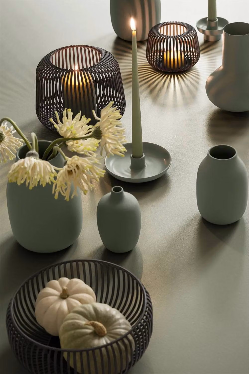 Blomus LITO Lantern S in Agave Green and Dark Green Metal – 3