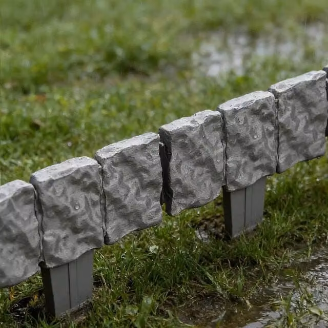 FLAVORA 60-Piece Cobbled Stone Effect Garden Lawn in Grey, W: 100 cm, D: 15 cm