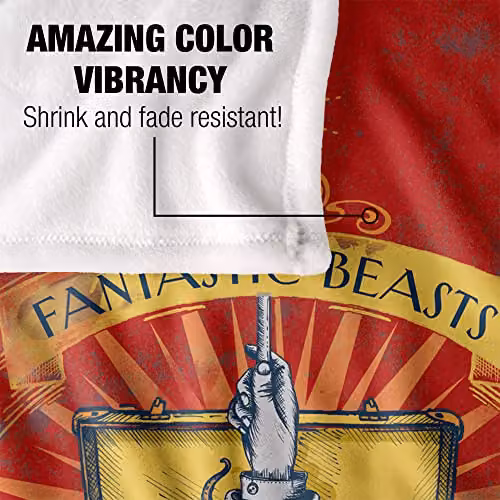 LOGOVISION Fantastic Beasts Magic Briefcase Illustration Super Soft Fleece Throw Blanket, Multicolour, W: 91 cm, D: 147 cm – 3