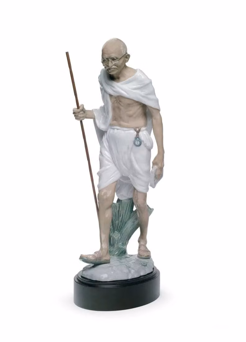 Lladró Mahatma Gandhi Porcelain Figurine in White