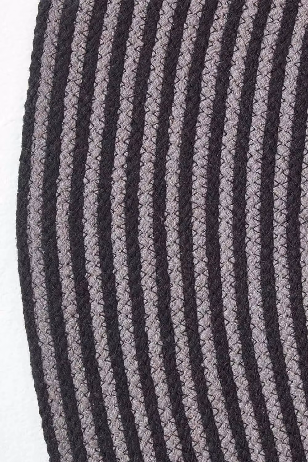 Homescapes Grey Handmade Woven Spiral Braided Round Rug, Diameter: 200 cm – 3