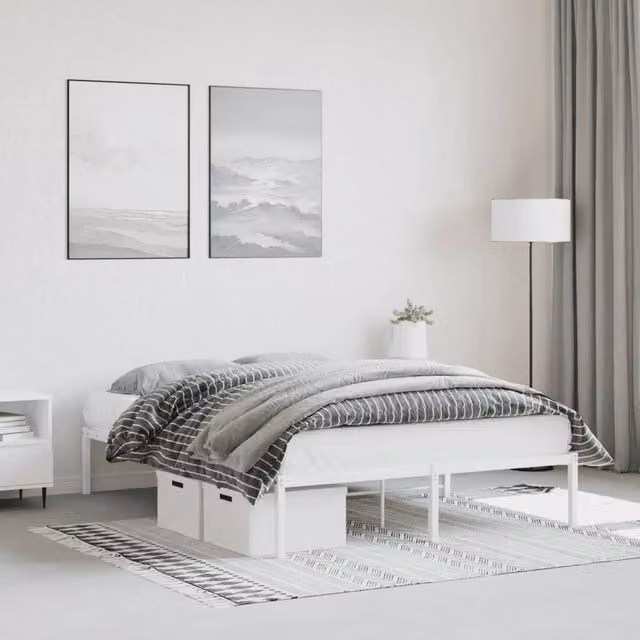Berkfield Home Metal Bed Frame in White, W/D/H: 140 x 200 cm
