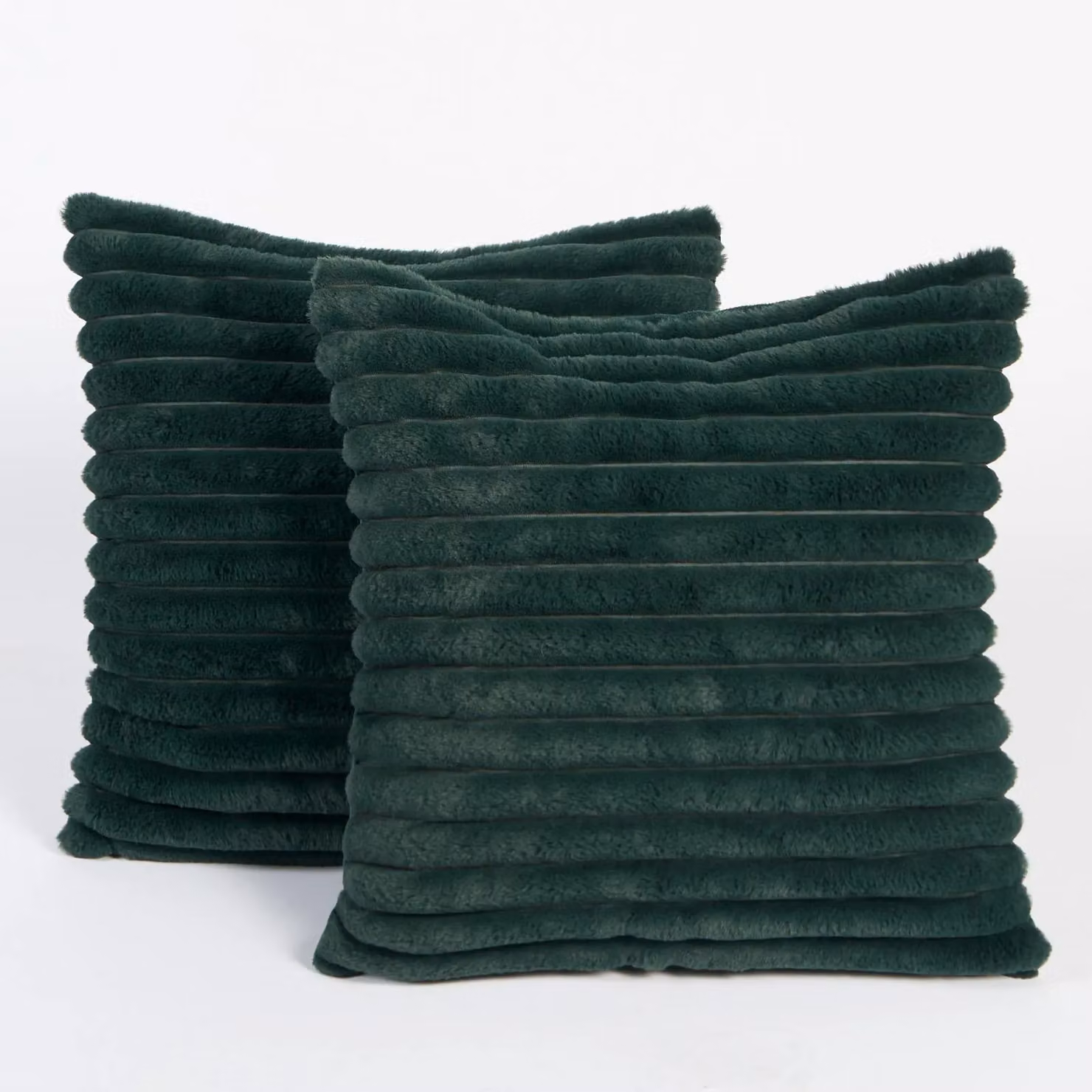 OHS Pack of 2 Faux Fur Ribbed Cushion Covers in Green, W/D/H: 45 x 45 x 45 cm – 5