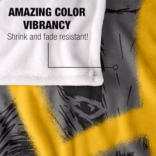 Warner Brothers Harry Potter Hufflepuff Graffiti Fleece Throw Blanket, Multicolour and White, W/D/H: 152 x 127 cm – 3