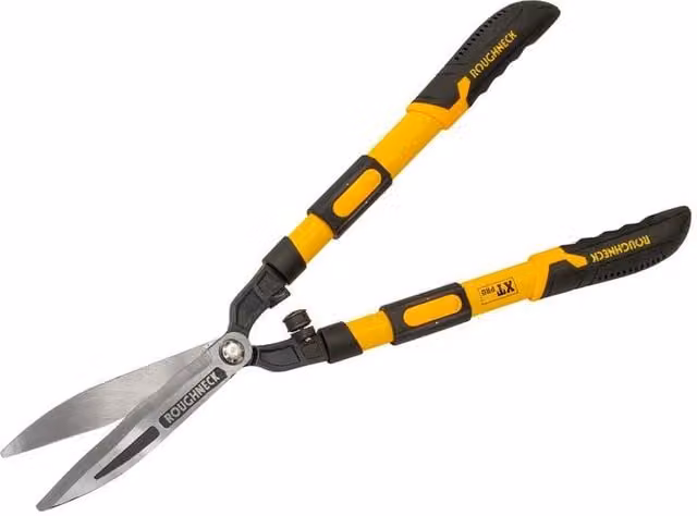 Roughneck XT Pro Telescopic Hedge Shears 700-895mm in Black and Yellow