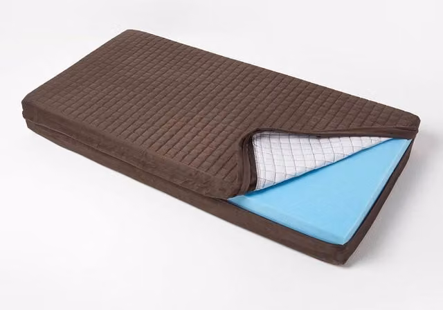 Homescapes Quilted Polyester 2-Seater Orthopaedic Booster Cushion Cover in Chocolate Brown, W/D/H: 100 x 50 x 10 cm